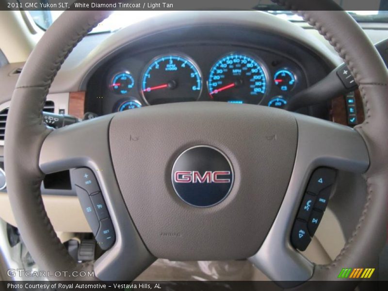 White Diamond Tintcoat / Light Tan 2011 GMC Yukon SLT