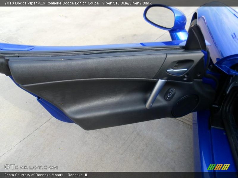 Door Panel of 2010 Viper ACR Roanoke Dodge Edition Coupe