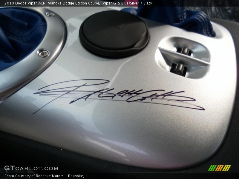  2010 Viper ACR Roanoke Dodge Edition Coupe Logo