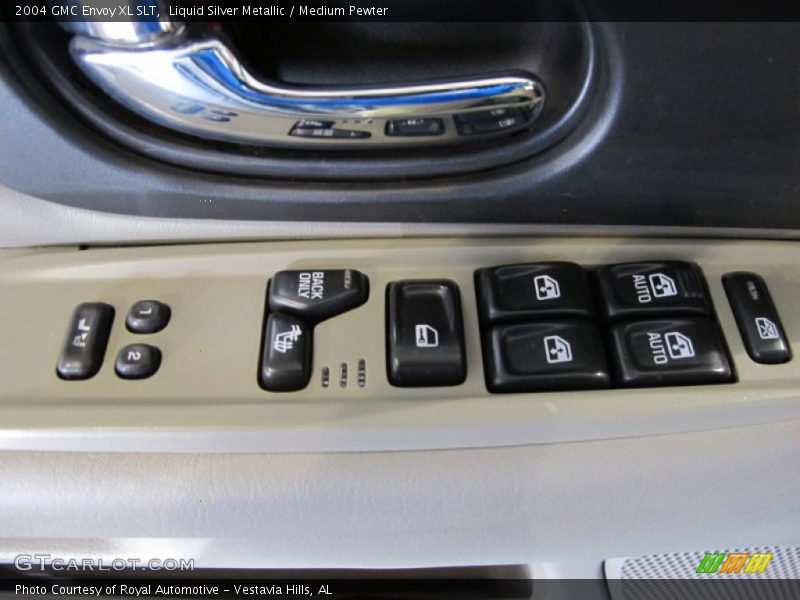 Liquid Silver Metallic / Medium Pewter 2004 GMC Envoy XL SLT