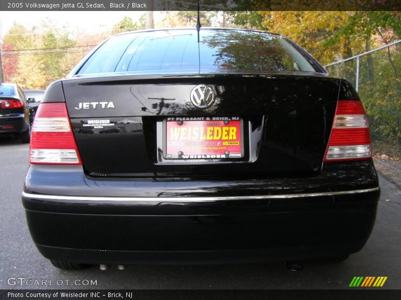 Black / Black 2005 Volkswagen Jetta GL Sedan