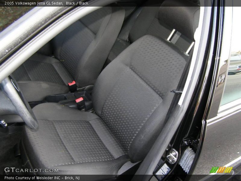 Black / Black 2005 Volkswagen Jetta GL Sedan