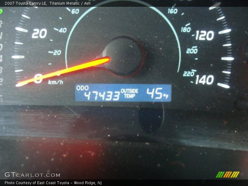 Titanium Metallic / Ash 2007 Toyota Camry LE