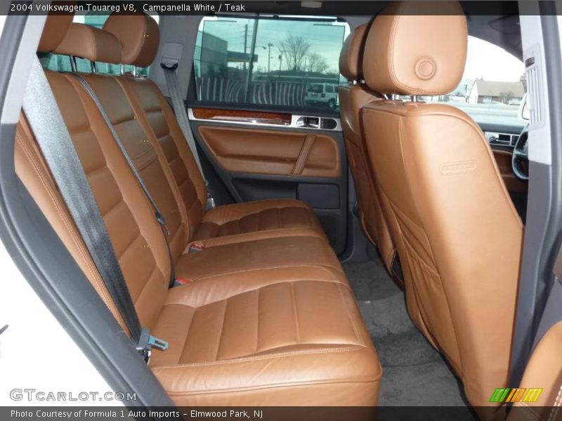 Campanella White / Teak 2004 Volkswagen Touareg V8