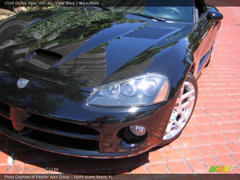 Viper Black / Black/Black 2006 Dodge Viper SRT-10