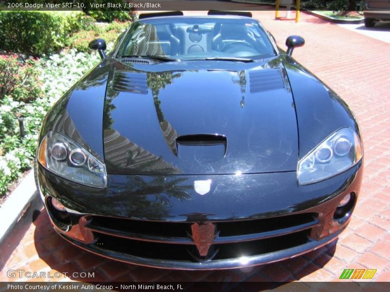 Viper Black / Black/Black 2006 Dodge Viper SRT-10