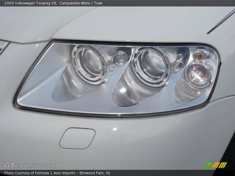 Campanella White / Teak 2004 Volkswagen Touareg V8