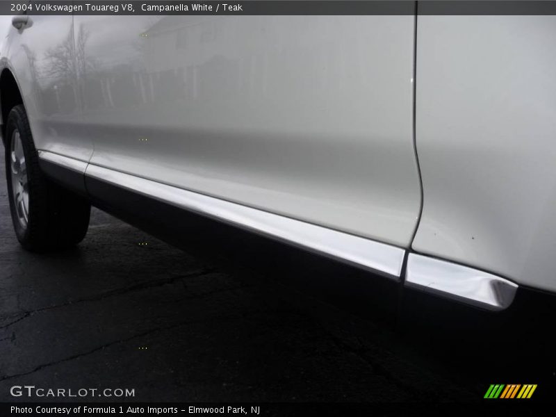 Campanella White / Teak 2004 Volkswagen Touareg V8