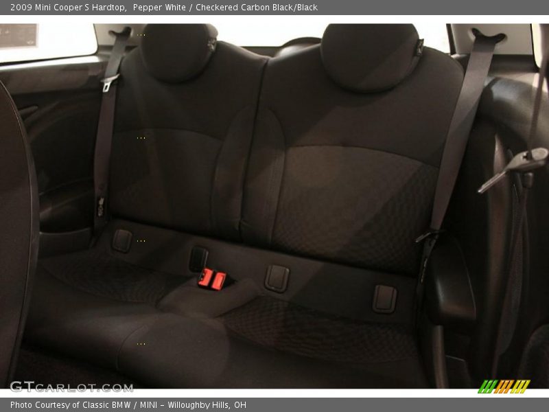 Pepper White / Checkered Carbon Black/Black 2009 Mini Cooper S Hardtop