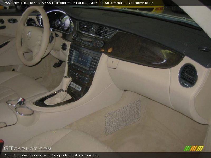 Dashboard of 2008 CLS 550 Diamond White Edition