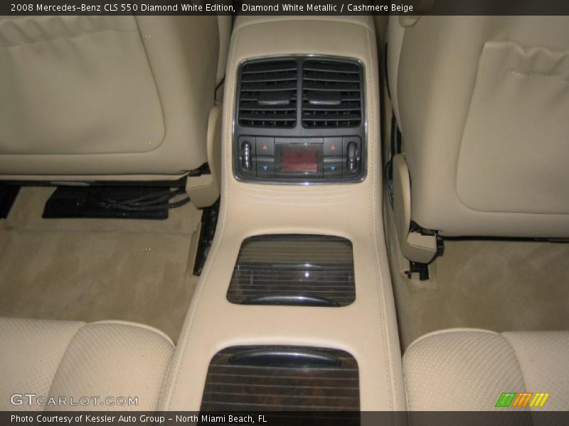  2008 CLS 550 Diamond White Edition Cashmere Beige Interior