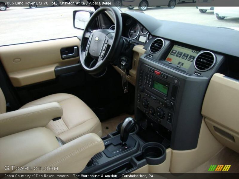 Chawton White / Alpaca Beige 2006 Land Rover LR3 V8 HSE