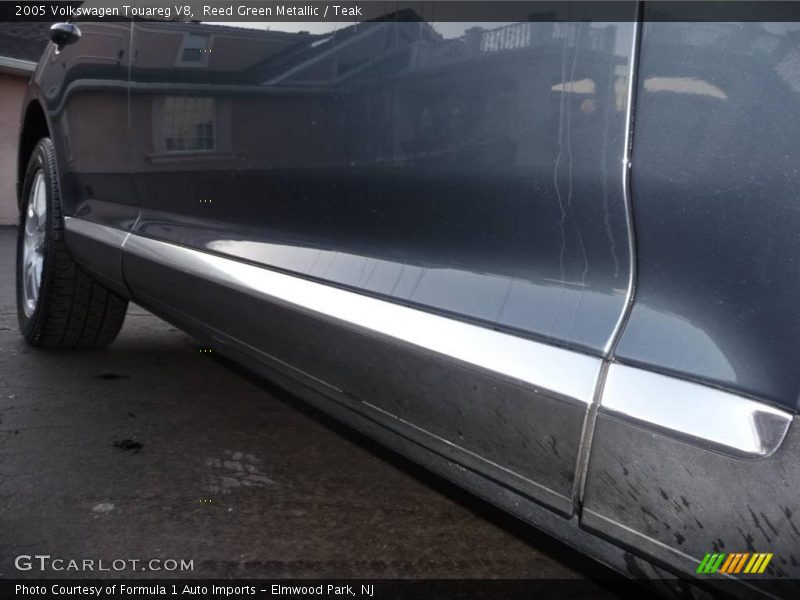 Reed Green Metallic / Teak 2005 Volkswagen Touareg V8