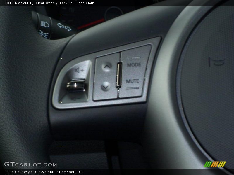 Clear White / Black Soul Logo Cloth 2011 Kia Soul +
