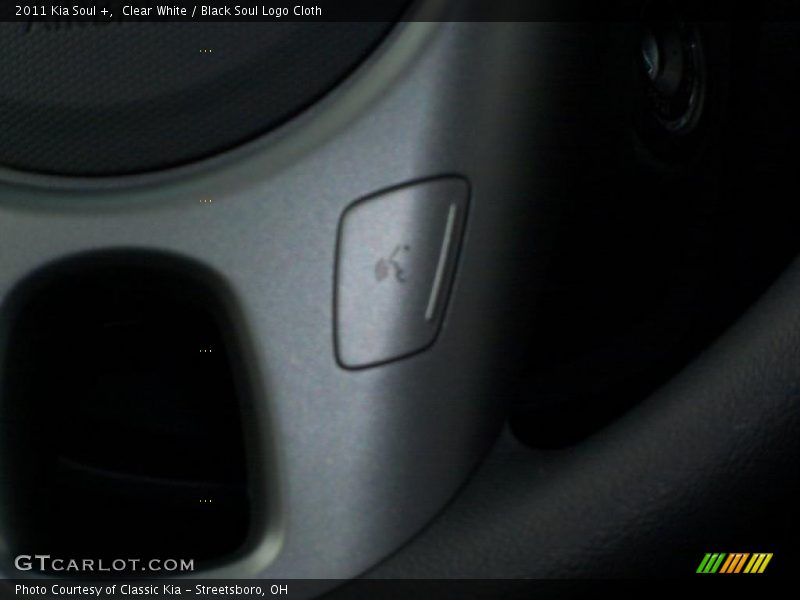 Clear White / Black Soul Logo Cloth 2011 Kia Soul +
