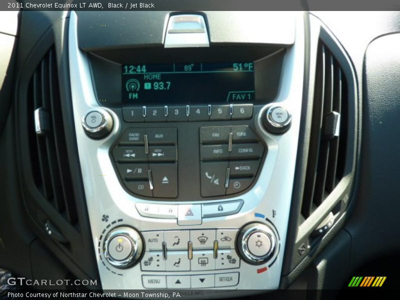 Controls of 2011 Equinox LT AWD