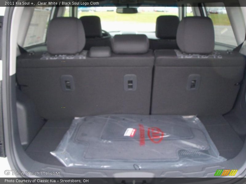 Clear White / Black Soul Logo Cloth 2011 Kia Soul +