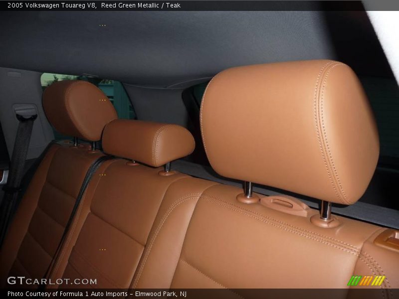 Reed Green Metallic / Teak 2005 Volkswagen Touareg V8