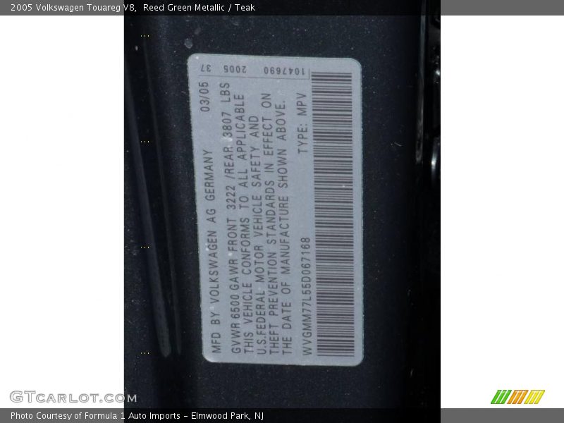 Reed Green Metallic / Teak 2005 Volkswagen Touareg V8