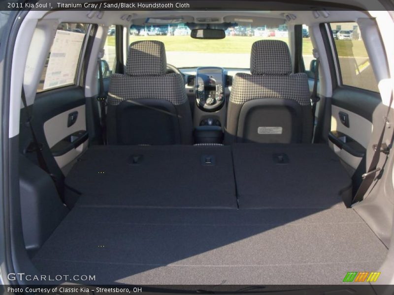 Titanium Gray / Sand/Black Houndstooth Cloth 2011 Kia Soul !