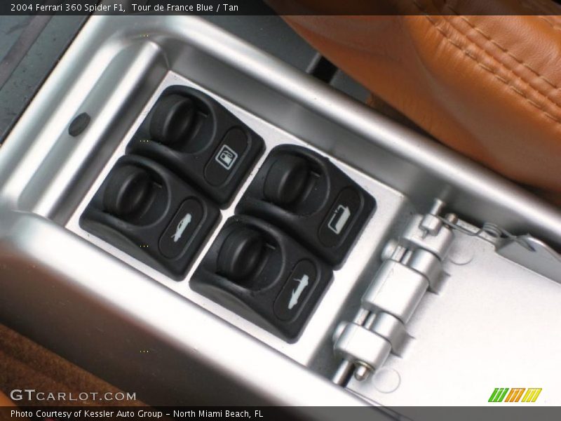Controls of 2004 360 Spider F1