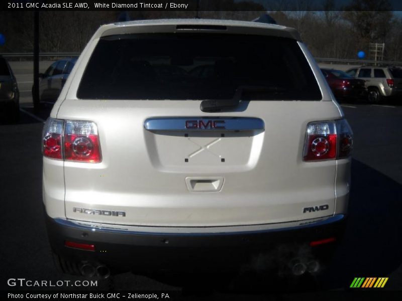 White Diamond Tintcoat / Ebony 2011 GMC Acadia SLE AWD