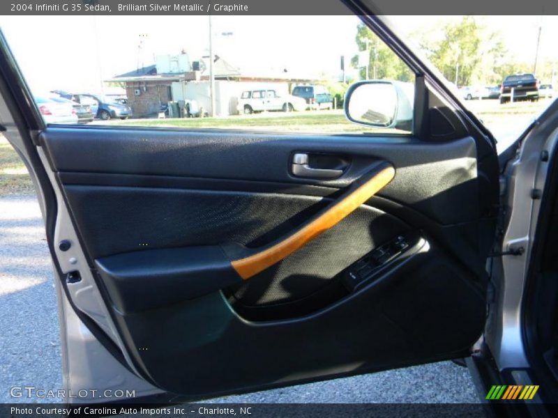 Brilliant Silver Metallic / Graphite 2004 Infiniti G 35 Sedan