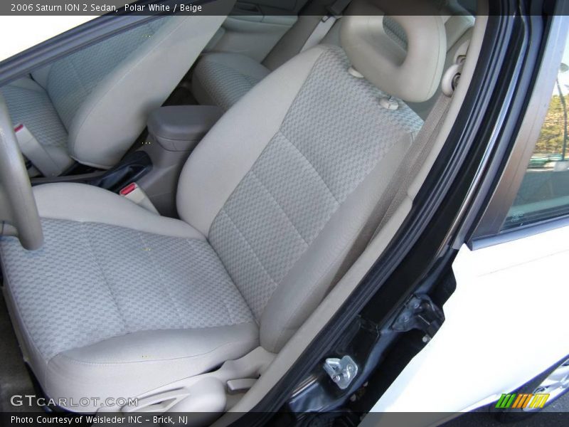 Polar White / Beige 2006 Saturn ION 2 Sedan