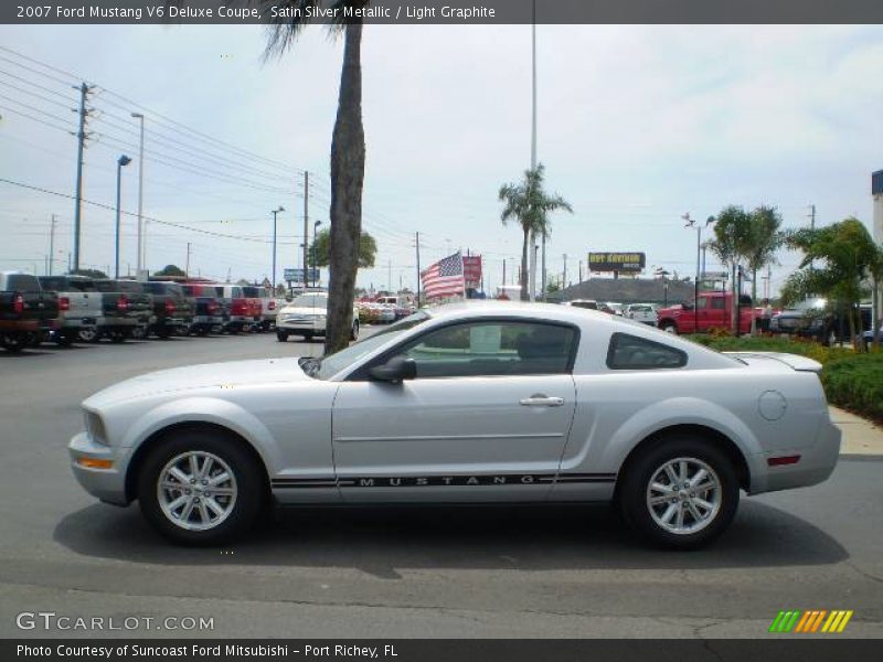 Satin Silver Metallic / Light Graphite 2007 Ford Mustang V6 Deluxe Coupe