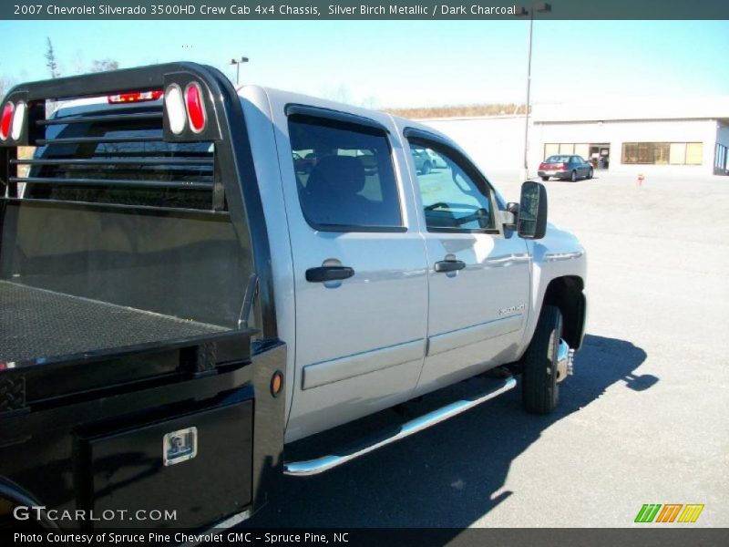 Silver Birch Metallic / Dark Charcoal 2007 Chevrolet Silverado 3500HD Crew Cab 4x4 Chassis