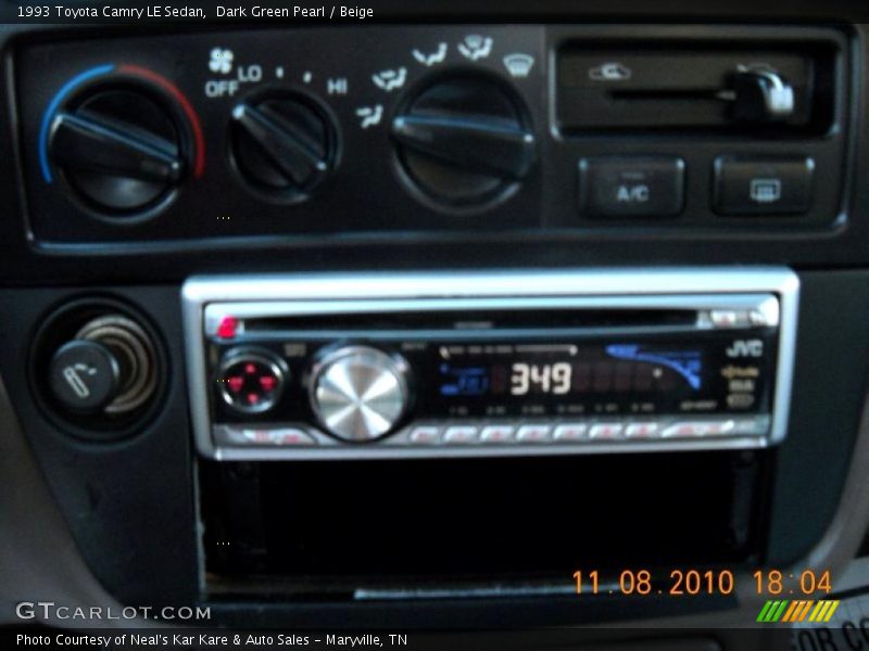 Dark Green Pearl / Beige 1993 Toyota Camry LE Sedan