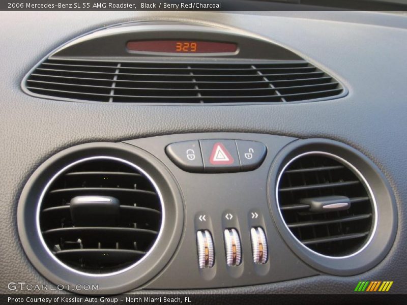Controls of 2006 SL 55 AMG Roadster