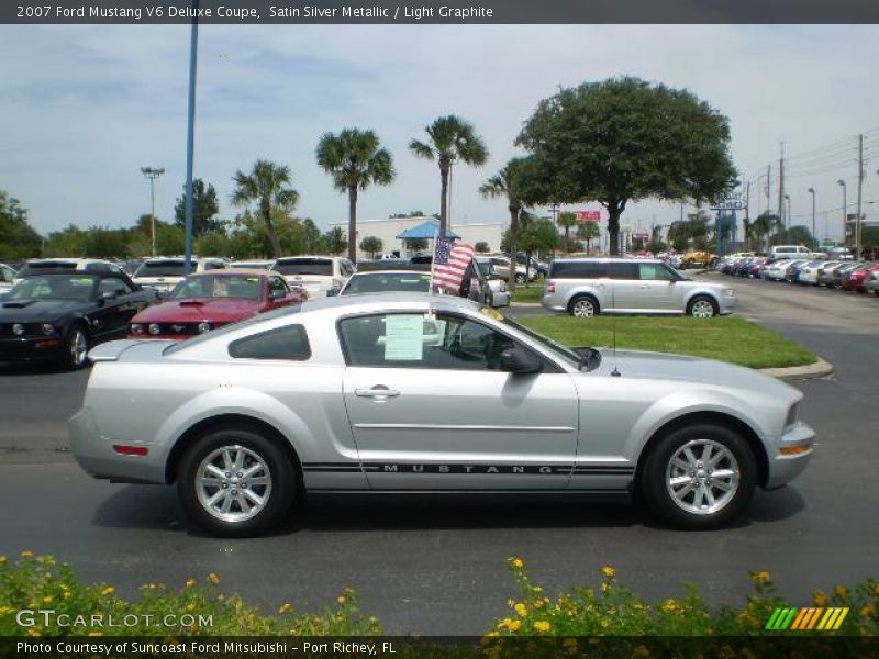 Satin Silver Metallic / Light Graphite 2007 Ford Mustang V6 Deluxe Coupe