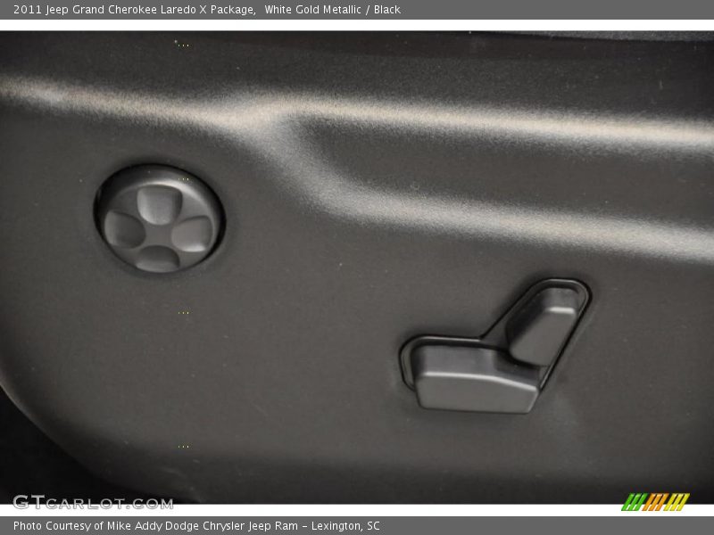 White Gold Metallic / Black 2011 Jeep Grand Cherokee Laredo X Package