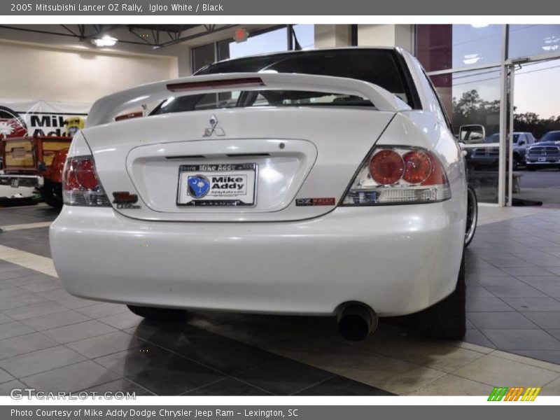 Igloo White / Black 2005 Mitsubishi Lancer OZ Rally