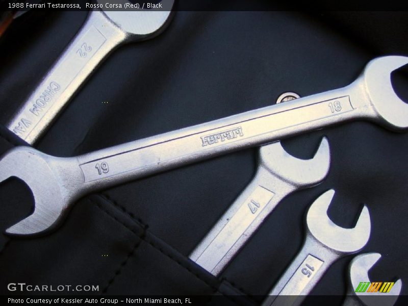 Tool Kit of 1988 Testarossa 