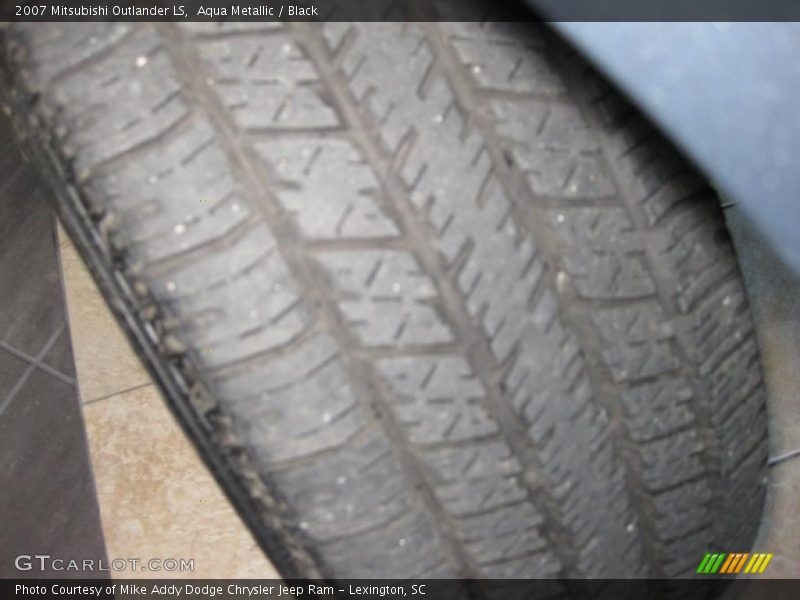 Aqua Metallic / Black 2007 Mitsubishi Outlander LS