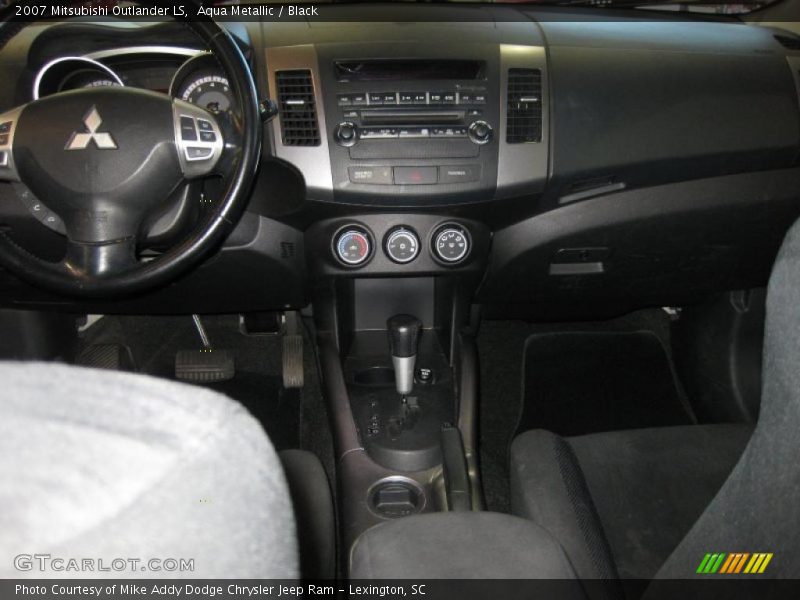 Aqua Metallic / Black 2007 Mitsubishi Outlander LS