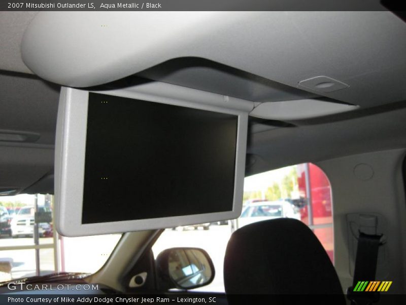 Aqua Metallic / Black 2007 Mitsubishi Outlander LS