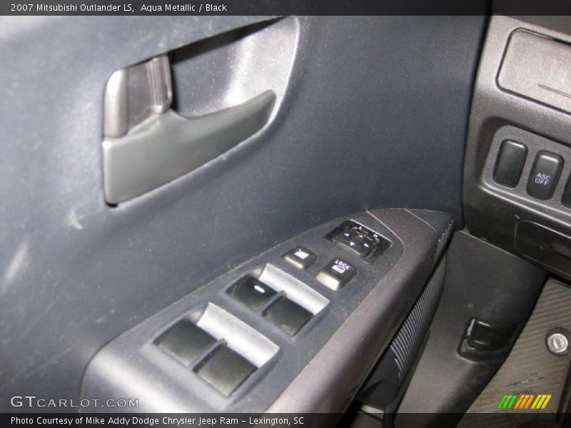 Aqua Metallic / Black 2007 Mitsubishi Outlander LS