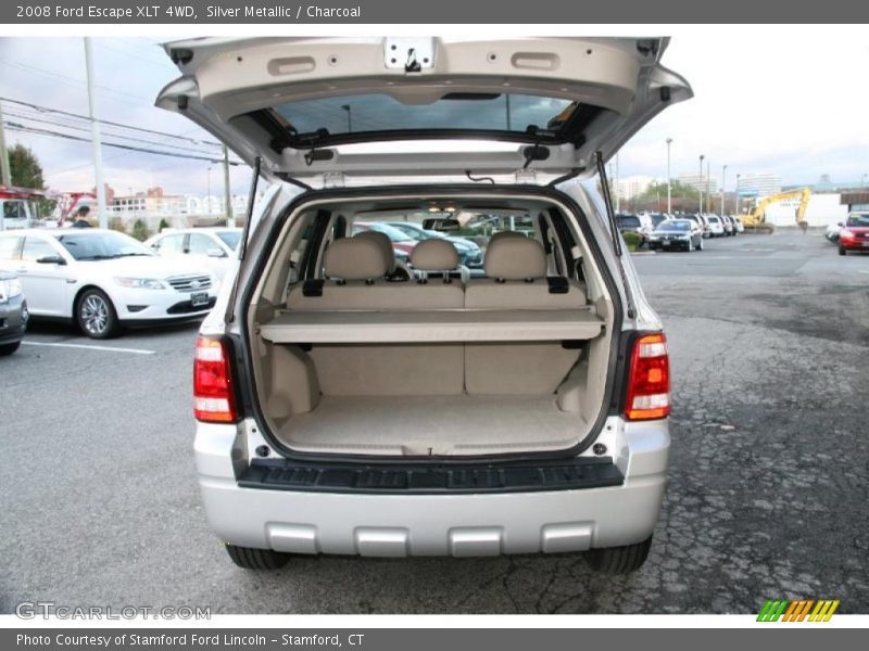 Silver Metallic / Charcoal 2008 Ford Escape XLT 4WD