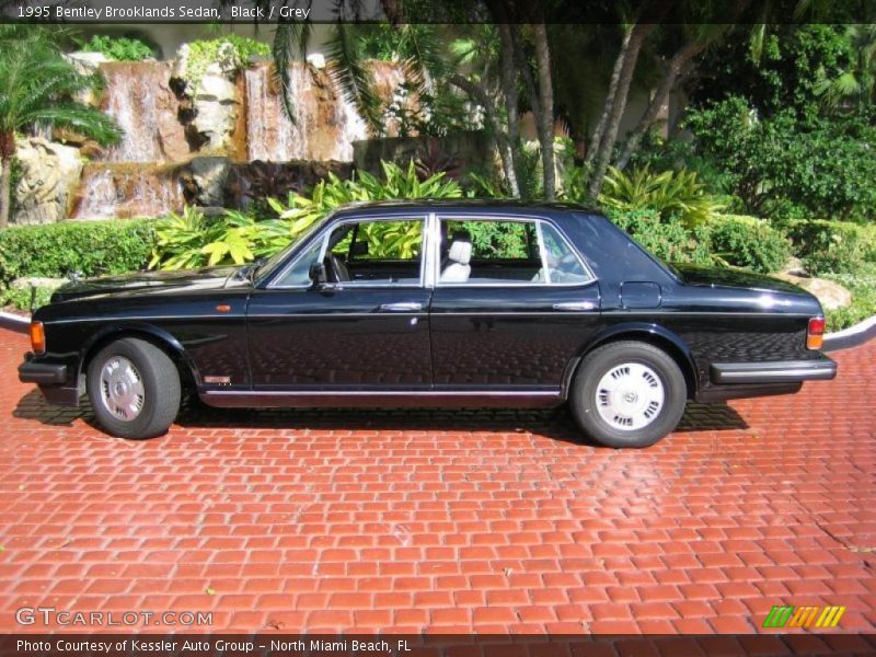 Black / Grey 1995 Bentley Brooklands Sedan