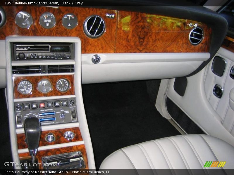 Black / Grey 1995 Bentley Brooklands Sedan