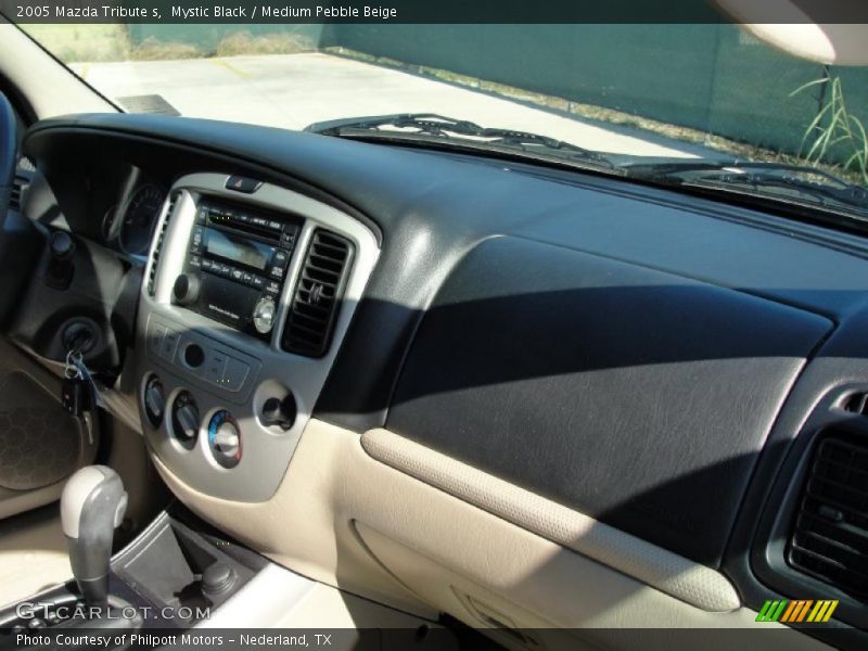 Mystic Black / Medium Pebble Beige 2005 Mazda Tribute s