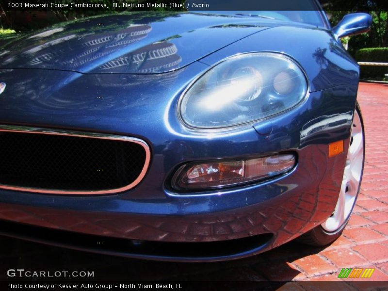 Blu Nettuno Metallic (Blue) / Avorio 2003 Maserati Coupe Cambiocorsa