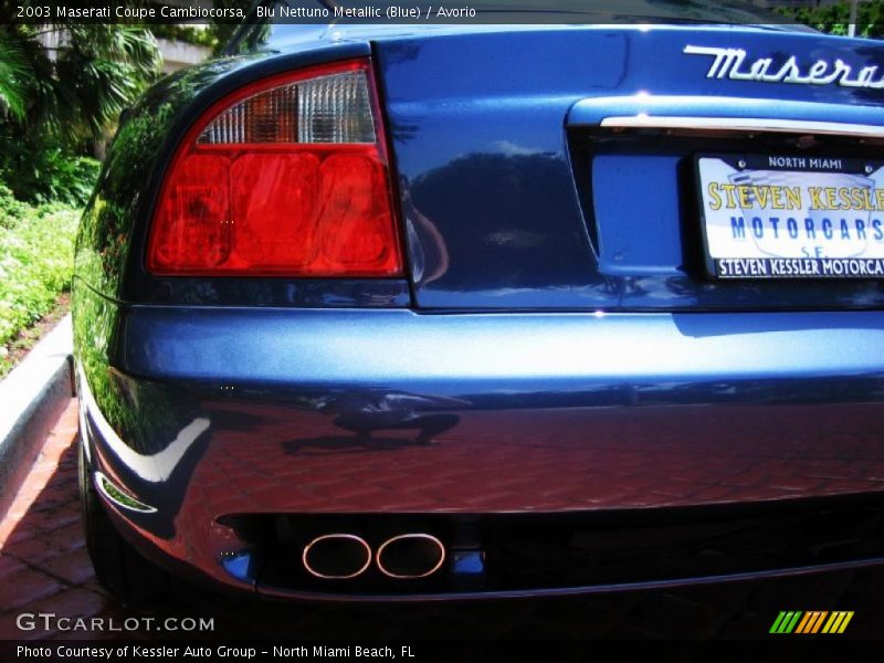 Blu Nettuno Metallic (Blue) / Avorio 2003 Maserati Coupe Cambiocorsa