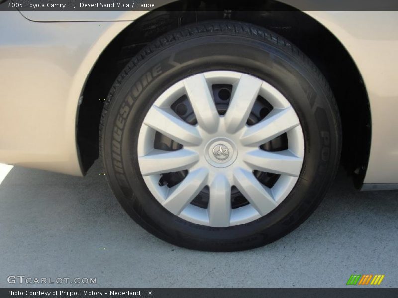Desert Sand Mica / Taupe 2005 Toyota Camry LE