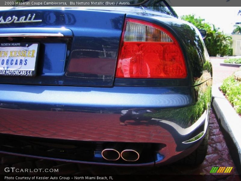 Blu Nettuno Metallic (Blue) / Avorio 2003 Maserati Coupe Cambiocorsa