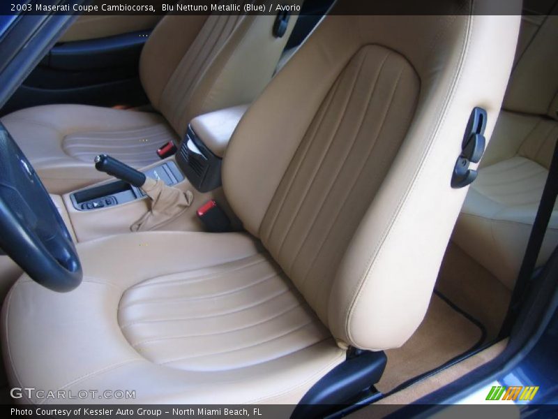 2003 Coupe Cambiocorsa Avorio Interior