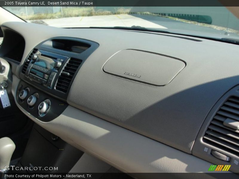 Desert Sand Mica / Taupe 2005 Toyota Camry LE